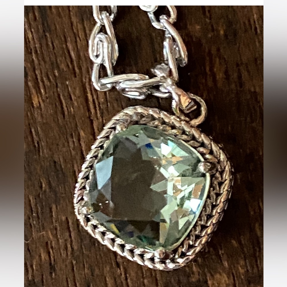 elegant stone necklace